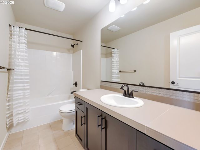 28748 Sw FINLAND Ave, Wilsonville, OR 97070