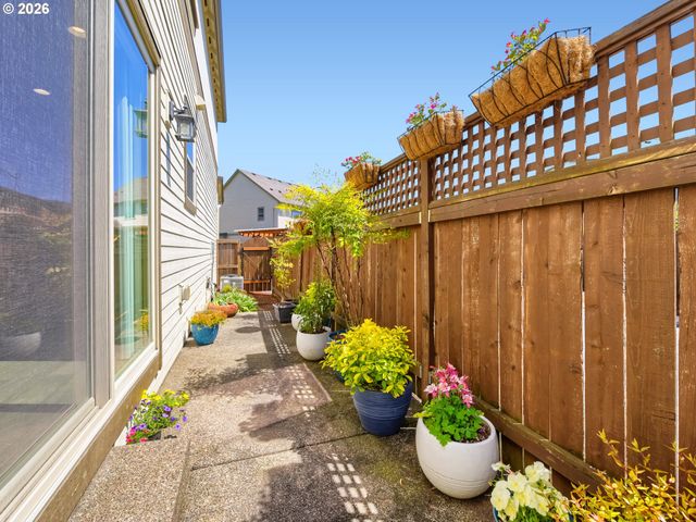 28748 Sw FINLAND Ave, Wilsonville, OR 97070