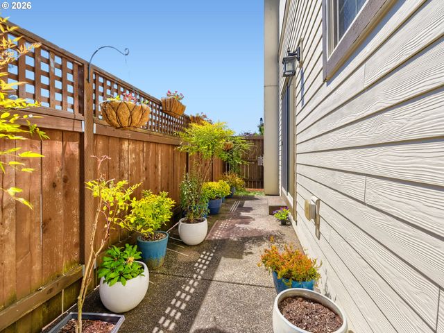 28748 Sw FINLAND Ave, Wilsonville, OR 97070