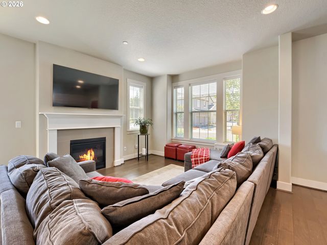28748 Sw FINLAND Ave, Wilsonville, OR 97070