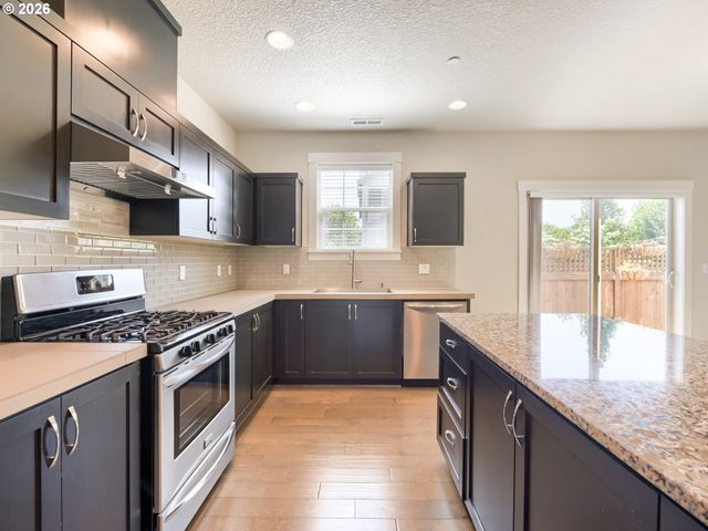 28748 Sw FINLAND Ave, Wilsonville, OR 97070