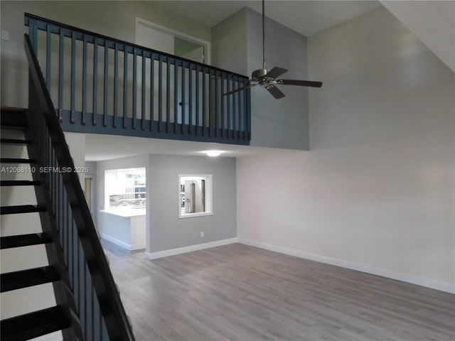 12164 SW 52nd Place, Cooper City, FL 33330