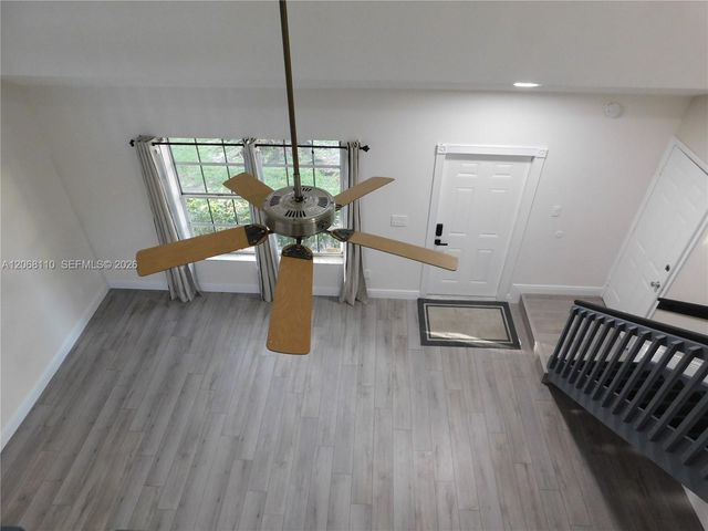 12164 SW 52nd Place, Cooper City, FL 33330
