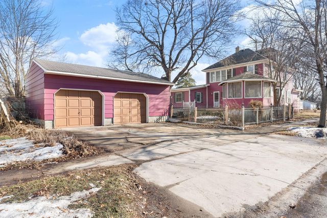 710 W Oakland Avenue, Austin, MN 55912