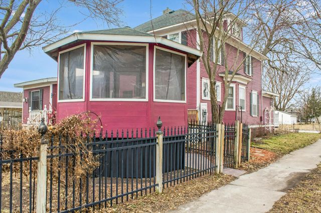 710 W Oakland Avenue, Austin, MN 55912