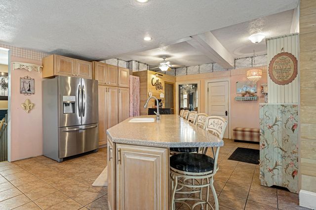 710 W Oakland Avenue, Austin, MN 55912