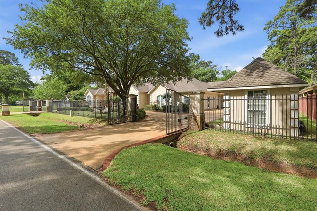 21411 Stargrass Drive, Spring, TX 77388