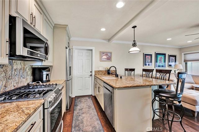 22702 Wood Lake, Lake Forest, CA 92630