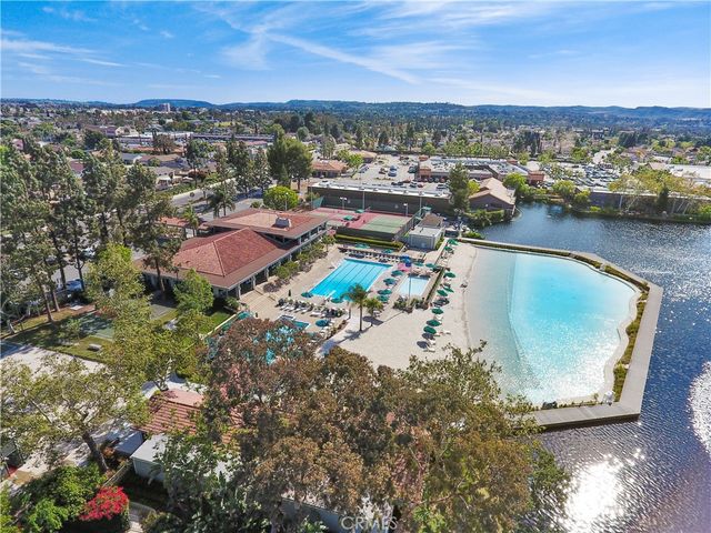 22702 Wood Lake, Lake Forest, CA 92630