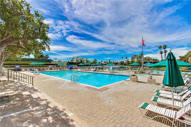 22702 Wood Lake, Lake Forest, CA 92630