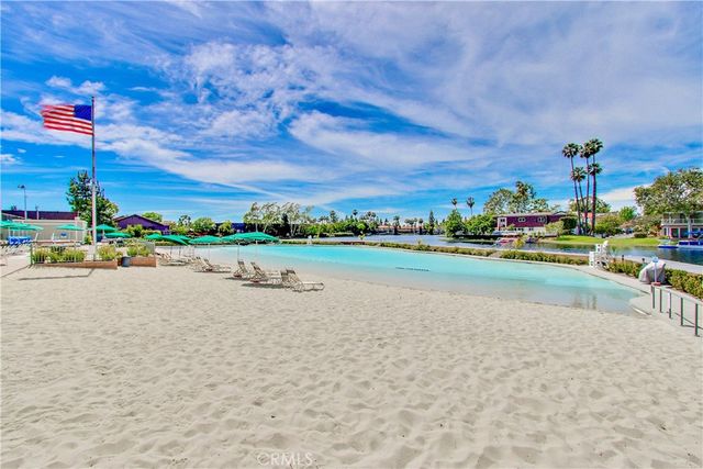 22702 Wood Lake, Lake Forest, CA 92630