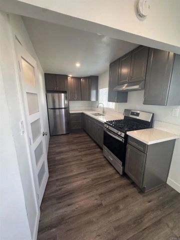 1828 I Avenue B, National City, CA 91950