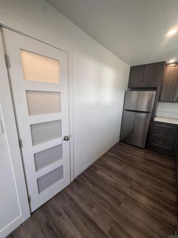 1828 I Avenue B, National City, CA 91950