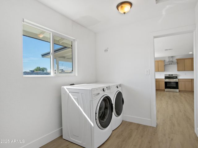 742 S LOS ALAMOS Street, Mesa, AZ 85204