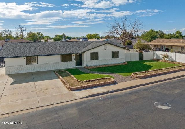 742 S LOS ALAMOS Street, Mesa, AZ 85204