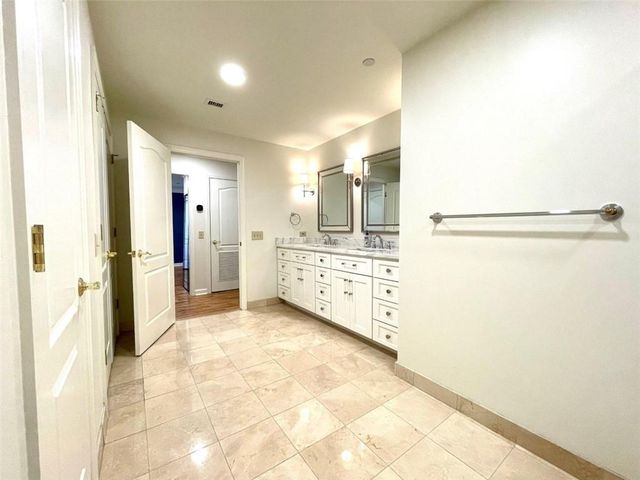 195 14th NE Street P603, Atlanta, GA 30309