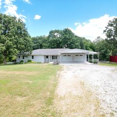 3352 West State Highway 76, Cape Fair, MO 65624