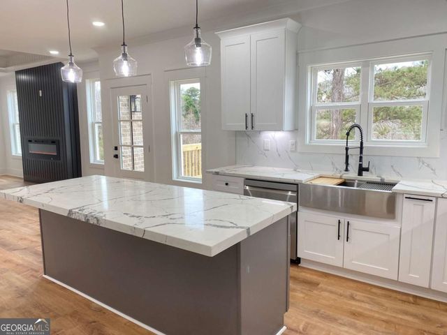 561 Paper Ridge Court, Lawrenceville, GA 30046