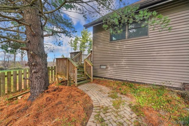 1276 Mill Road, Aurora, NY 14052