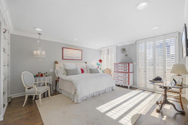 1122 Colorado ST 1004, Austin, TX 78701