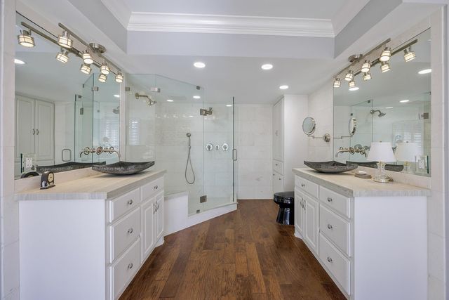 1122 Colorado ST 1004, Austin, TX 78701