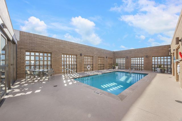 1122 Colorado ST 1004, Austin, TX 78701