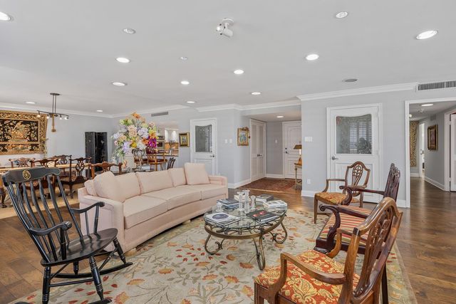 1122 Colorado ST 1004, Austin, TX 78701