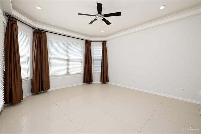 2306 W Holland Avenue, Edinburg, TX 78539