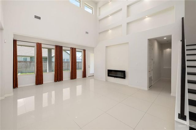 2306 W Holland Avenue, Edinburg, TX 78539