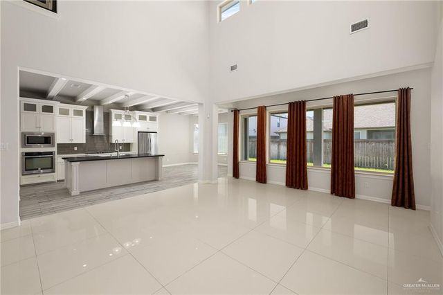 2306 W Holland Avenue, Edinburg, TX 78539