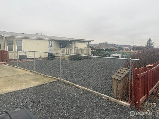 34 N Ginko Street, Soap Lake, WA 98851