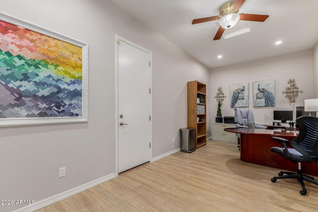 18375 W SUMMERHAVEN Drive, Goodyear, AZ 85338