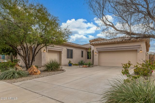 18375 W SUMMERHAVEN Drive, Goodyear, AZ 85338