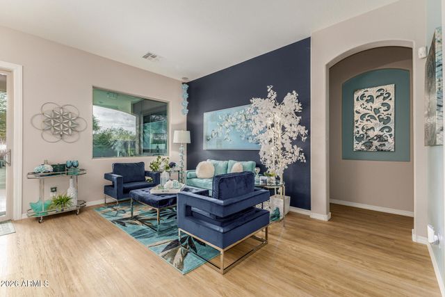 18375 W SUMMERHAVEN Drive, Goodyear, AZ 85338