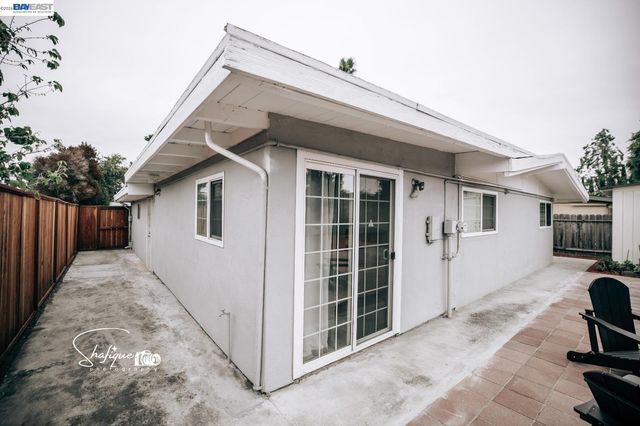 1029 Blazingwood Dr, Sunnyvale, CA 94089