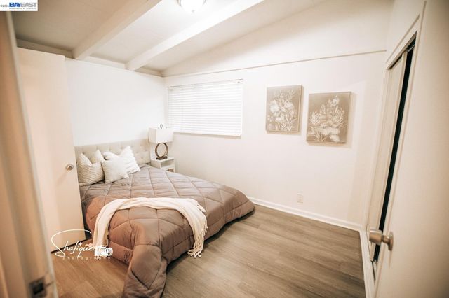 1029 Blazingwood Dr, Sunnyvale, CA 94089