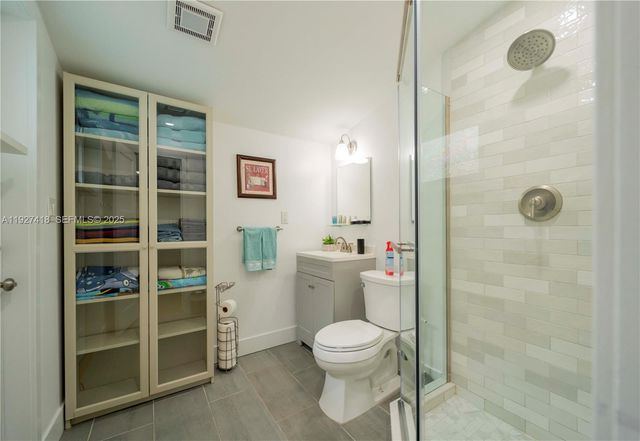 269 SE 8th Ave, Deerfield Beach, FL 33441