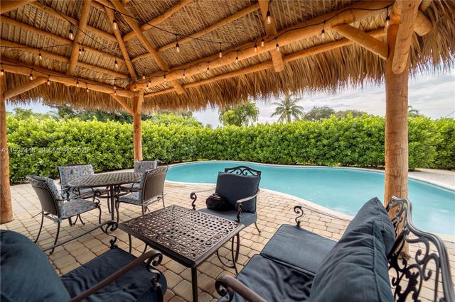 269 SE 8th Ave, Deerfield Beach, FL 33441