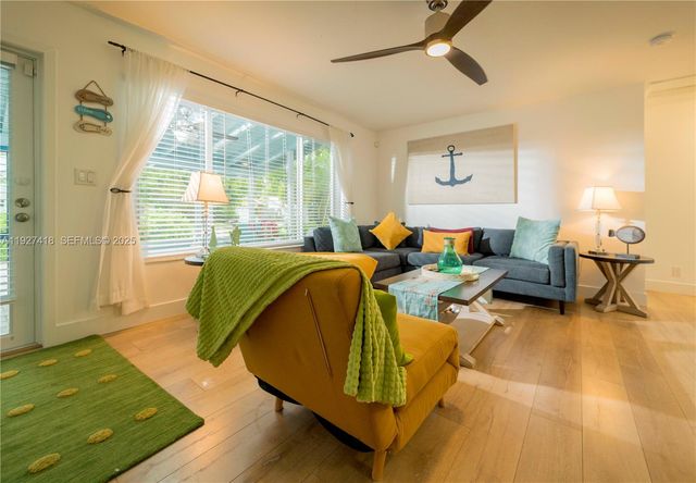 269 SE 8th Ave, Deerfield Beach, FL 33441