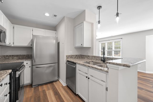 1021 Brighthurst Drive 103, Raleigh, NC 27605