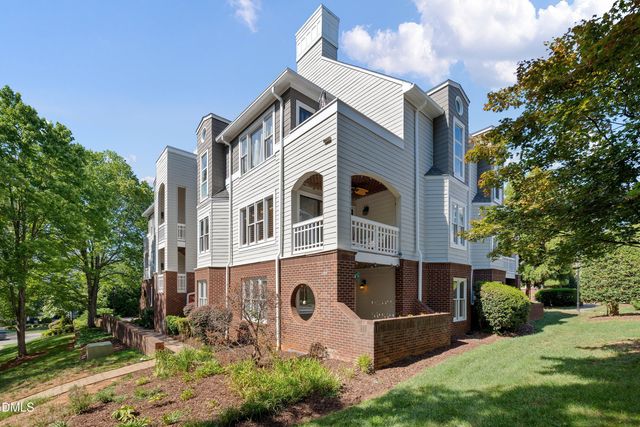 1021 Brighthurst Drive 103, Raleigh, NC 27605