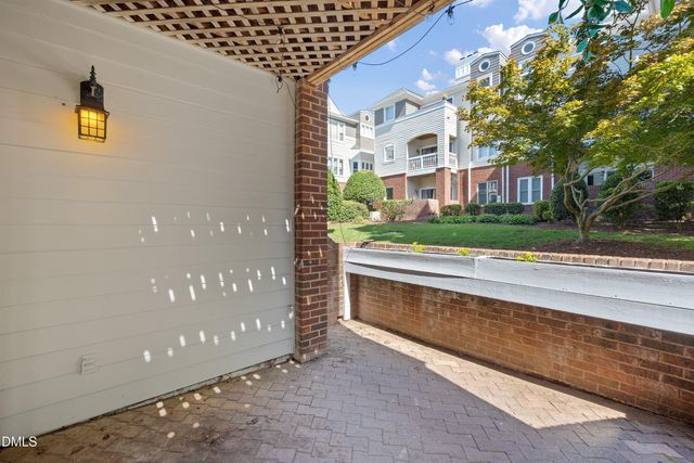 1021 Brighthurst Drive 103, Raleigh, NC 27605