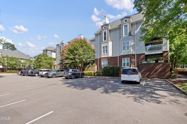1021 Brighthurst Drive 103, Raleigh, NC 27605