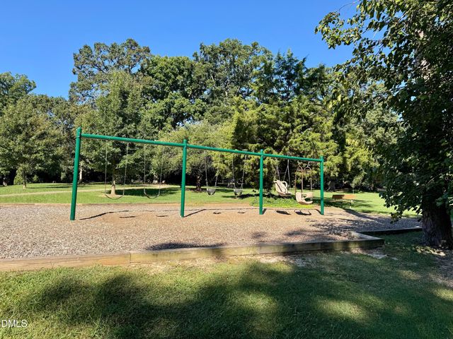 1021 Brighthurst Drive 103, Raleigh, NC 27605