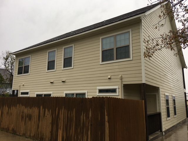 406 B Poplar Street, College Station, TX 77840