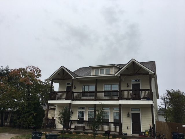 406 B Poplar Street, College Station, TX 77840