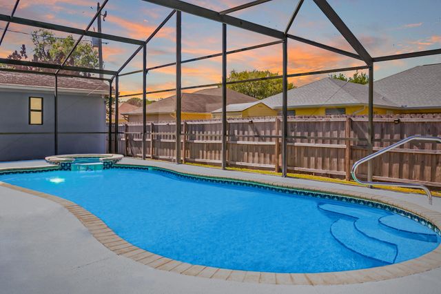 471 SE Ron Rico Terrace, Port St. Lucie, Port St Lucie, FL 34983