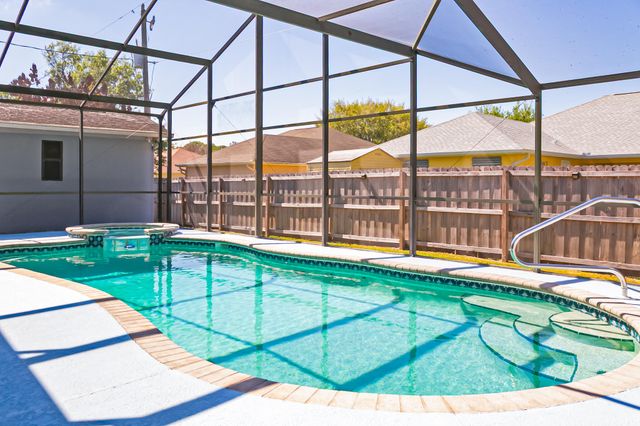 471 SE Ron Rico Terrace, Port St. Lucie, Port St Lucie, FL 34983