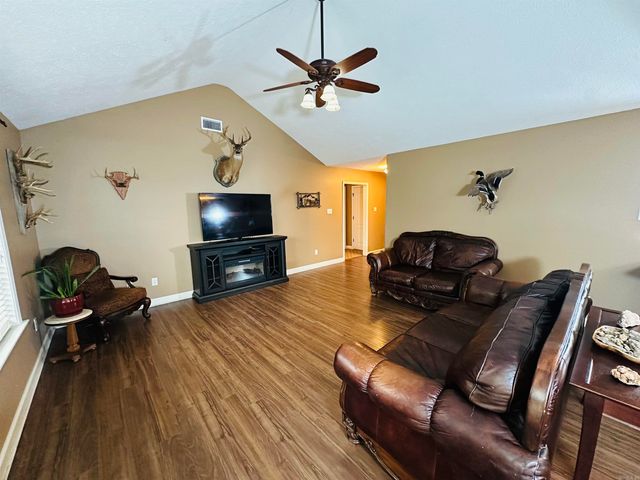 106 Martha Jean Lane, Beebe, AR 72012