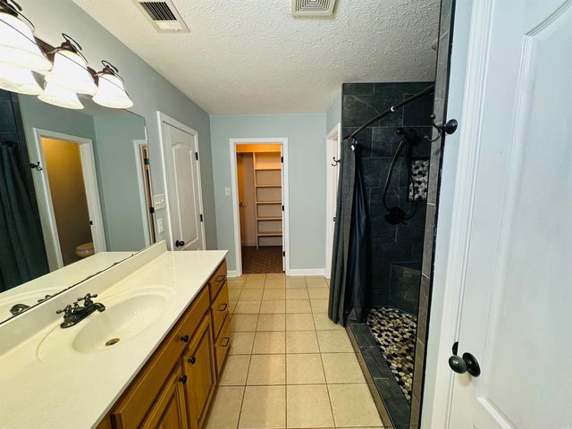 106 Martha Jean Lane, Beebe, AR 72012